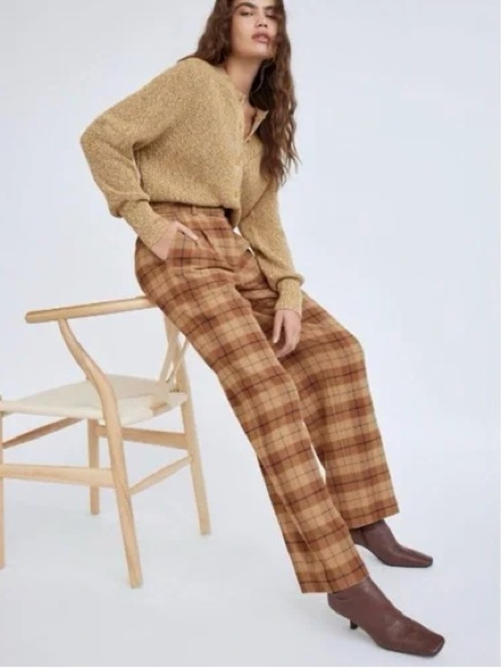 Aritzia Wilfred Plaid Effortless Straight-Leg Pants